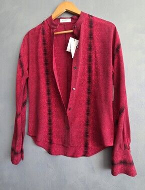 NWT EQUIPMENT FEMME SILK REPTILE PRINT LONG SLEEVE RED, BLACK BLOUSE, SIZE S
